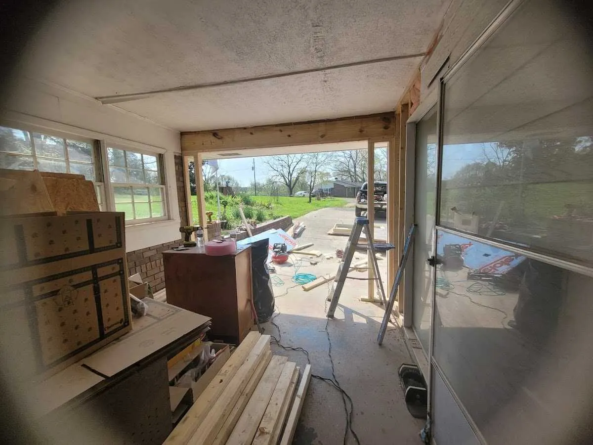 Air movers and dehumidifier for Water Mitigation Services in Maine